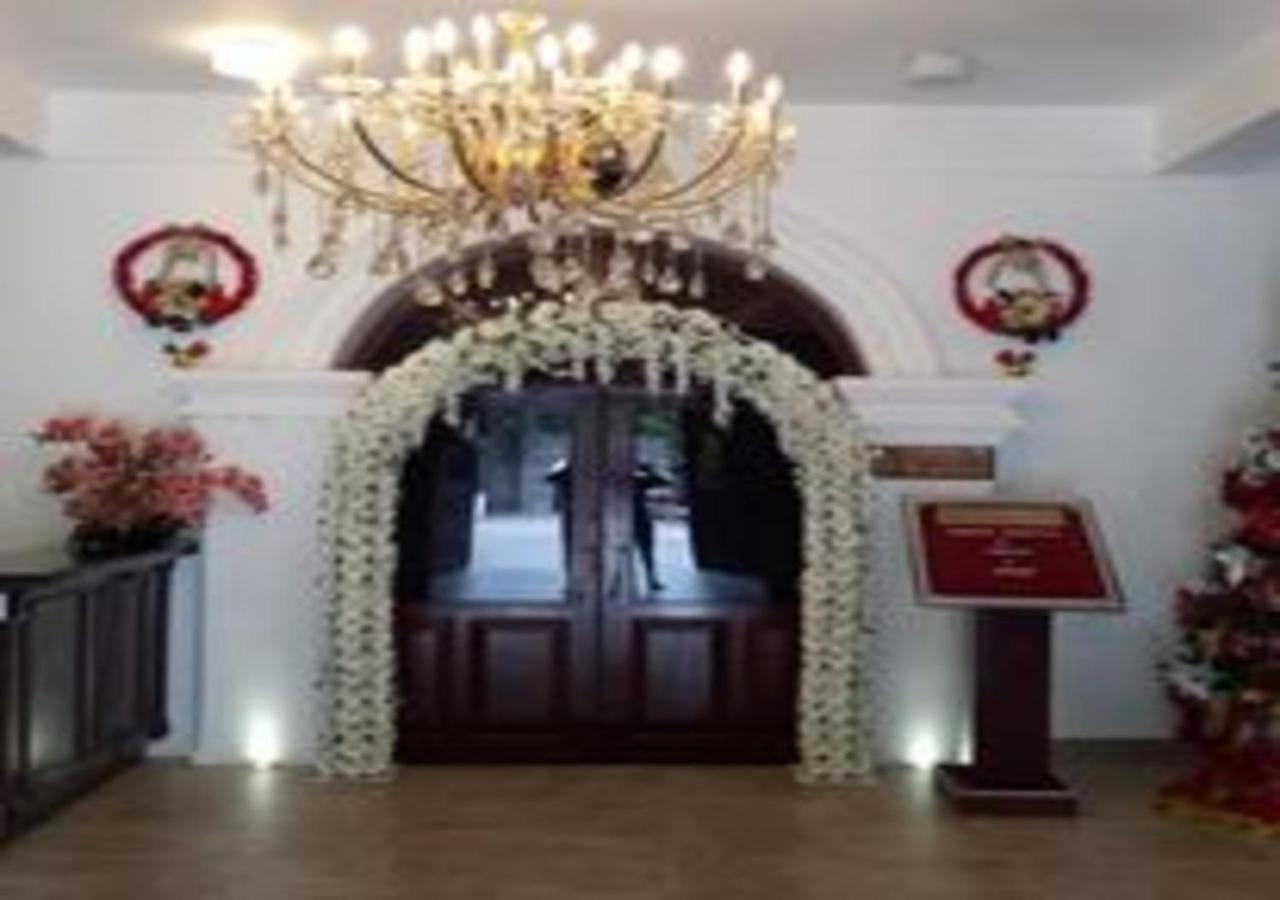 Garden Beach Hotel Калутара Экстерьер фото