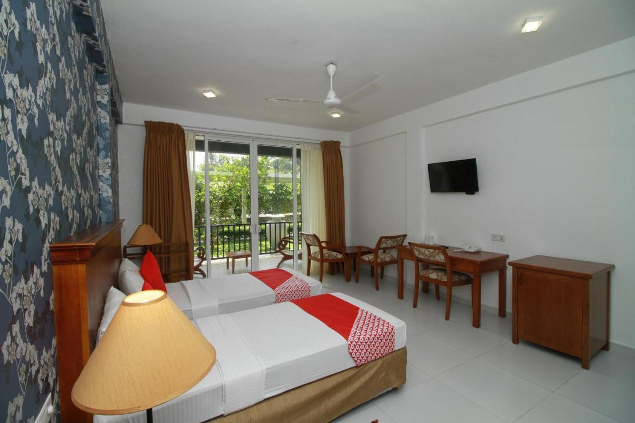Garden Beach Hotel Калутара Экстерьер фото
